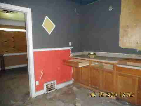 12839 Kilbourne (16)_m.jpg